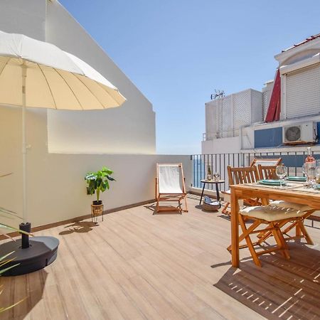 Central & Stylish 2 Bedroom Apartment W/ Balcony Cascais Eksteriør bilde
