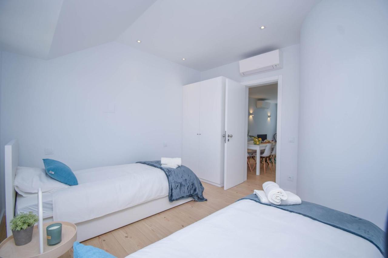 Central & Stylish 2 Bedroom Apartment W/ Balcony Cascais Eksteriør bilde
