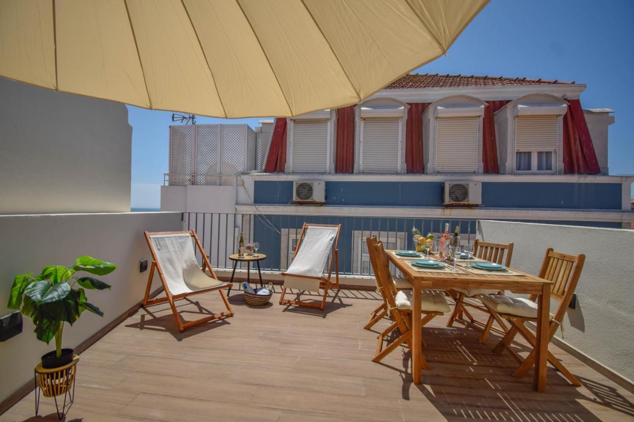 Central & Stylish 2 Bedroom Apartment W/ Balcony Cascais Eksteriør bilde